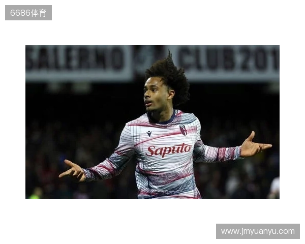 记者:齐尔克泽有可能会离队,曼联有信心从他身上收回转会费 记者:齐尔克泽有可能会离队,曼联有信心从他身上收回转会费